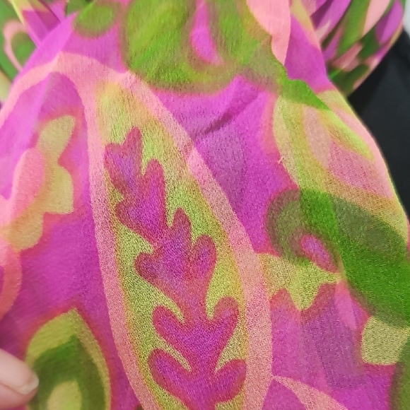 Vibrant Pink and Green Patterned Scarf - Picture 6 of 6